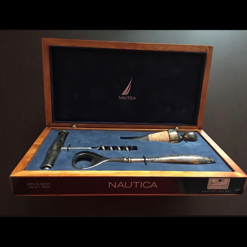 Vintage Nautica Silver-plated Wine Bar Walnut Gift Box Set